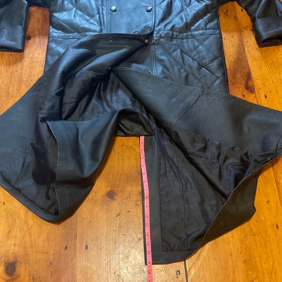 Vintage 100% Leather Hooded Trench - Picture 15 of 16